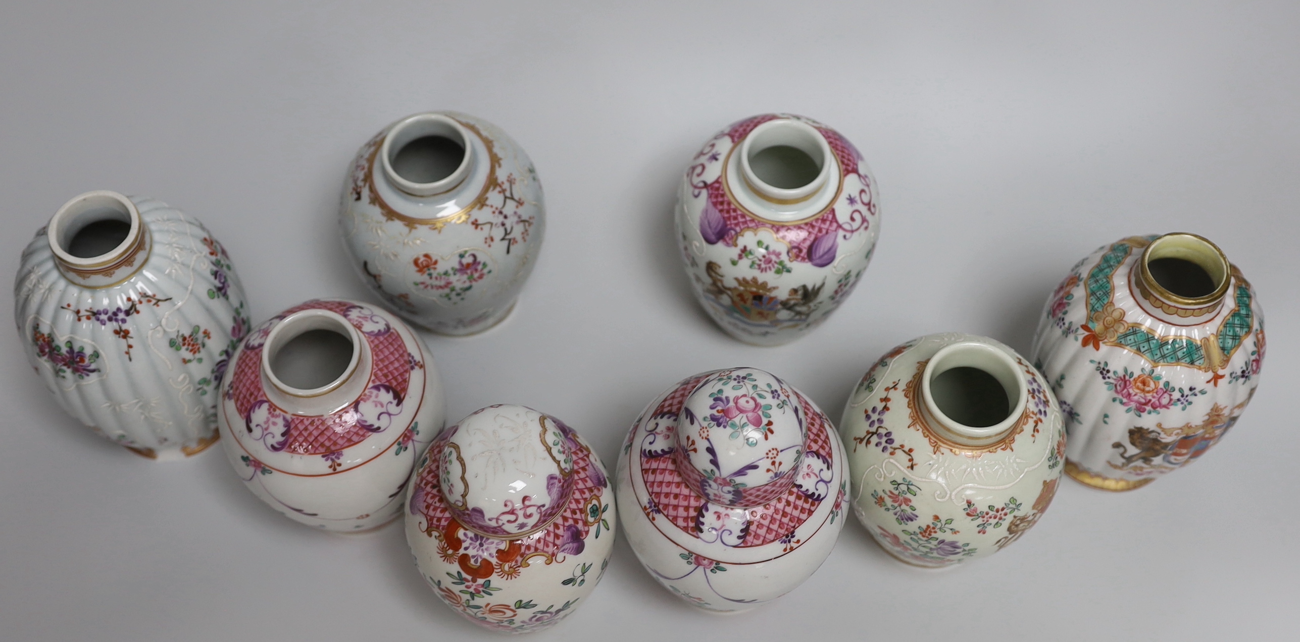 Eight Paris porcelain jars and two covers, in imitation of Chinese export to porcelain, Tallest 14cm